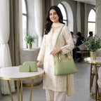 Elegant Green Leather Handbag – Spacious & Easy Everyday Carry