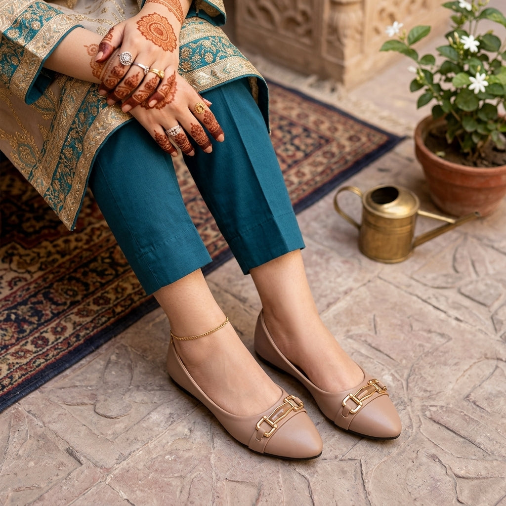 Women's Synthetic Leather Fancy Pumps – Beige