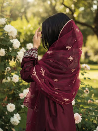 Ayesha Khan