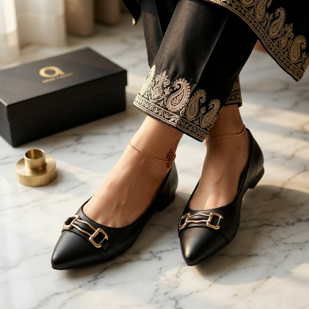 Women’s Synthetic Leather Fancy Pumps – Black
